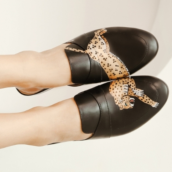 ALEPEL Leopard Black Mules – Hand-Painted – Size 6 – EUC - Picture 3 of 8